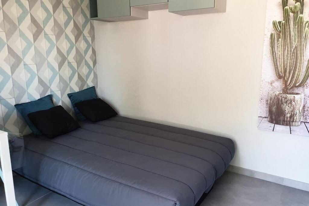 Agreable Logement Pour 4 Pers A Deux Pas De Verdun Apartman Haudainville Kültér fotó